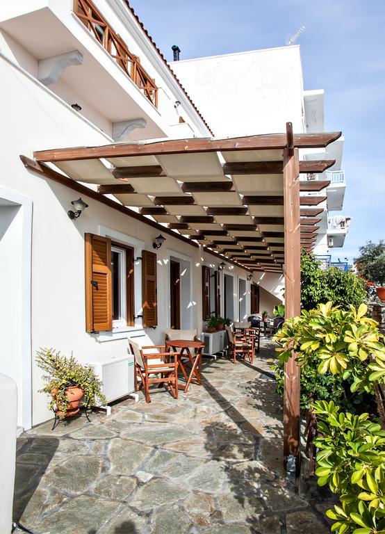 Hotel Arxontiko Tínos Exterior foto